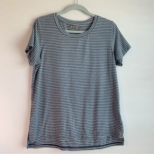 ZELLA Striped Short Sleeve T-Shirt Grey White Size Medium Stretch Poly Spandex